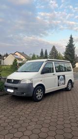 Volkswagen VW Bus T5 - Transporter/Camper - VW T5 Transporter Gebrauchtwagen in München