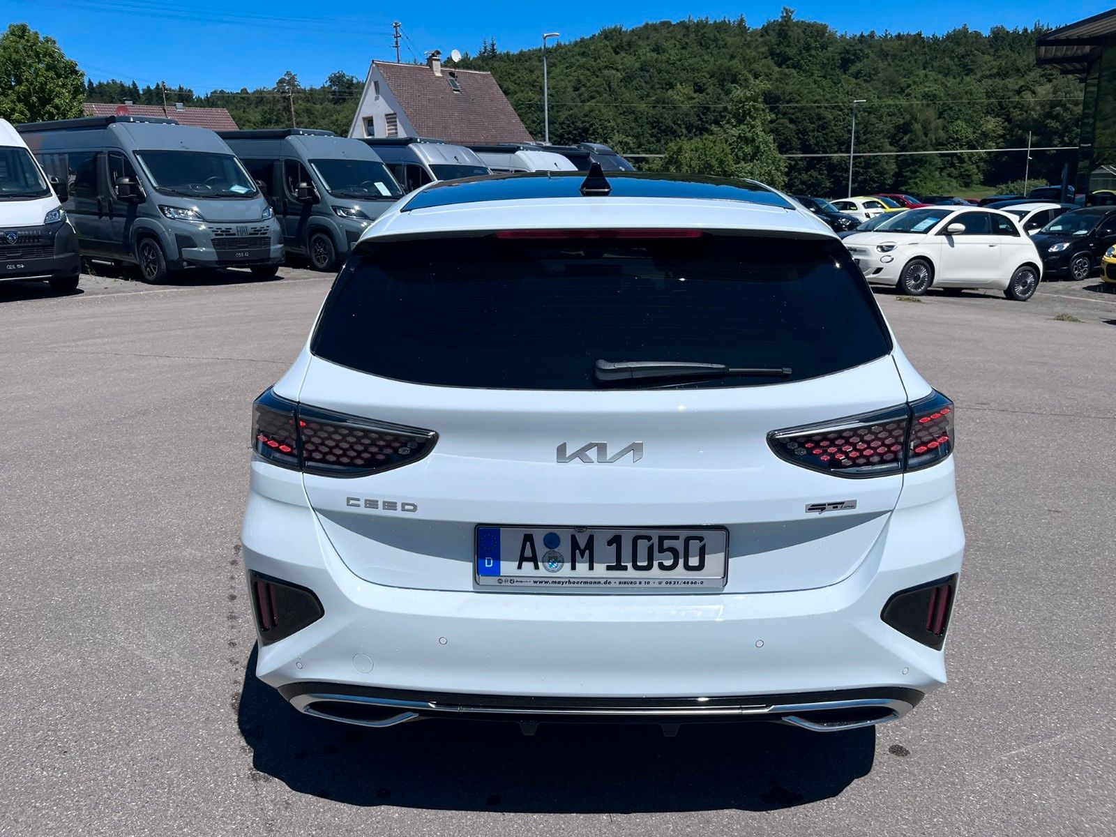 Fahrzeugabbildung Kia Ceed GT-line Leder Pano 140PS digital uvm.