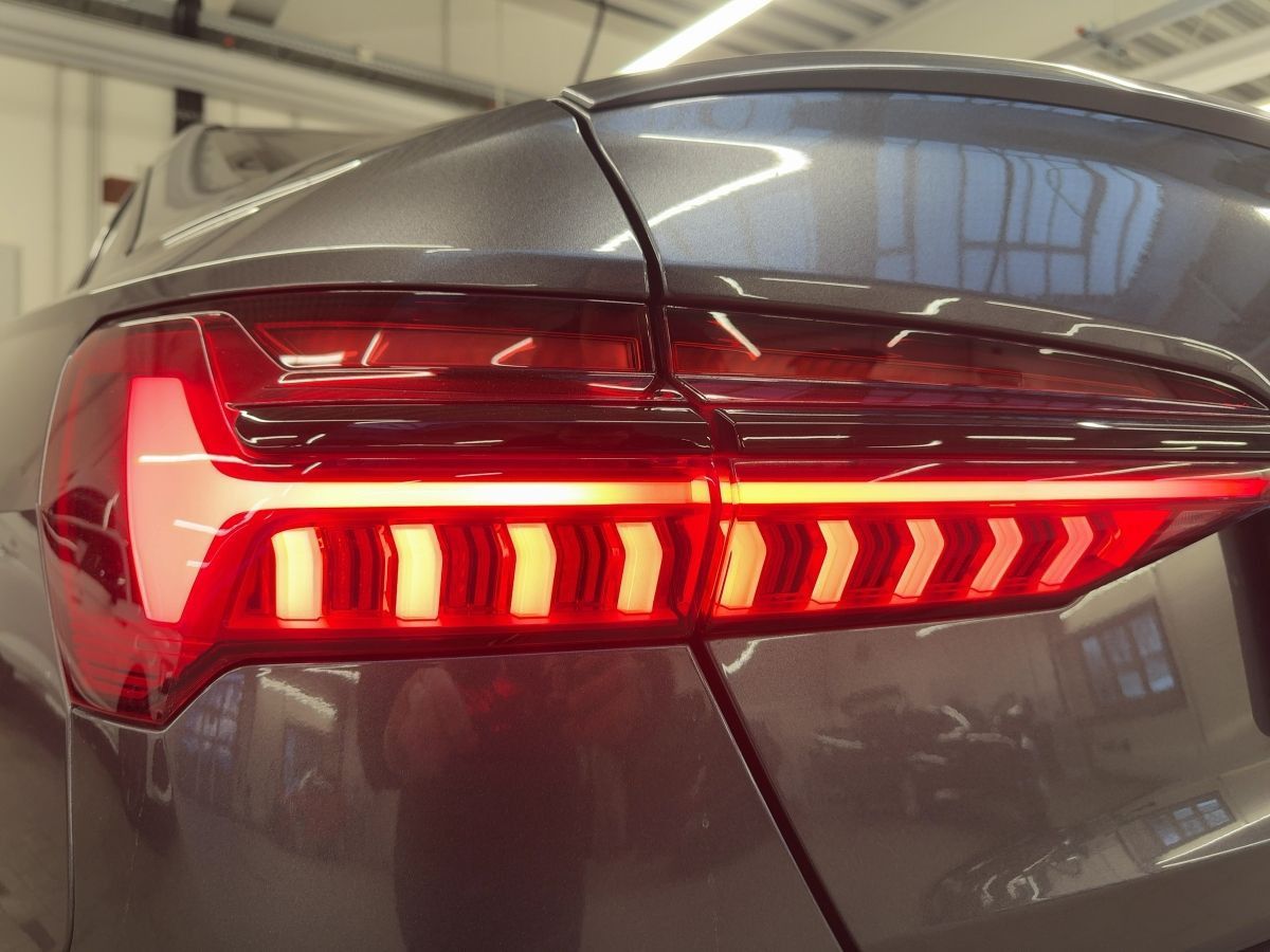 Audi S6 - Bild 14
