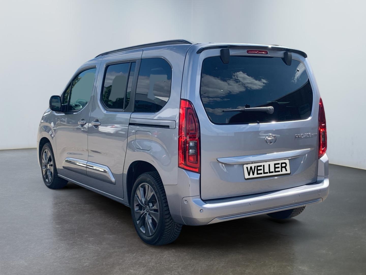 Toyota Proace City Verso 1.5 D-4D L1 Lounge *Pano*RCam*