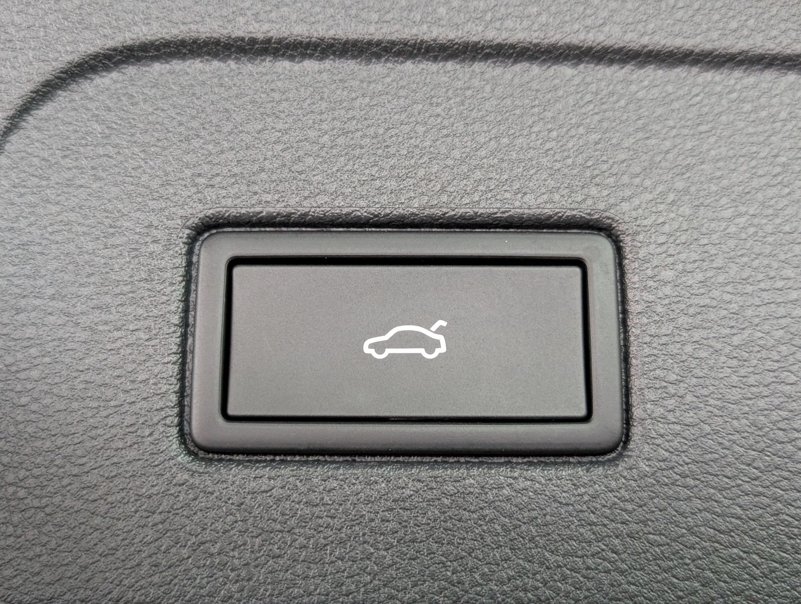 Fahrzeugabbildung Volkswagen Touran R-LINE HIGHLINE BLACK PANO AHK 7S KINDERS