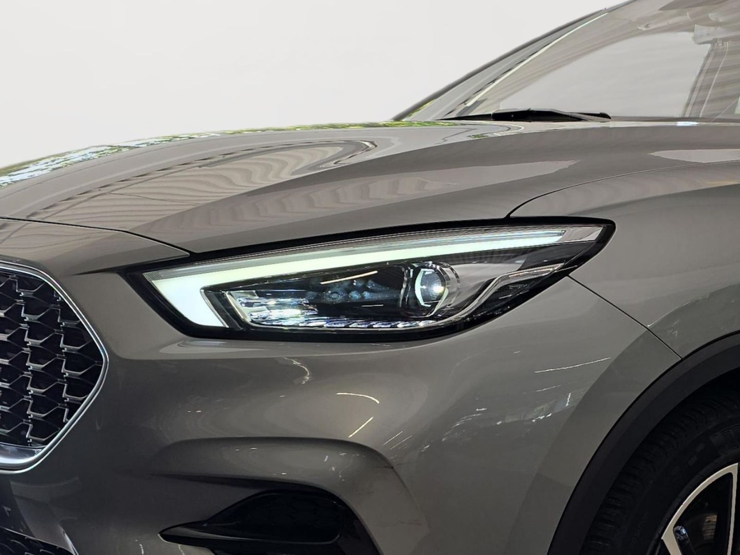 MG ZS
