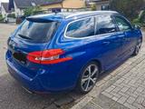 Peugeot 308 SW GT 2.0 BlueHDi 180 EAT8 GT - Peugeot 308 mit Diesel-Antrieb: Kombi, Automatik, 2.0