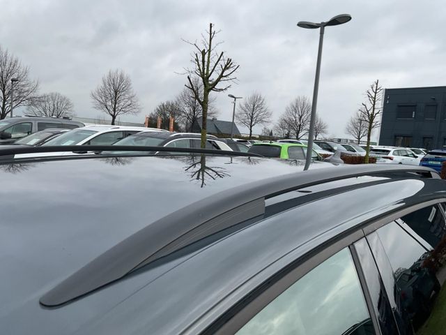 Golf Variant 8 VIII R-Line 1.5 eTSI Navi Rear Vi