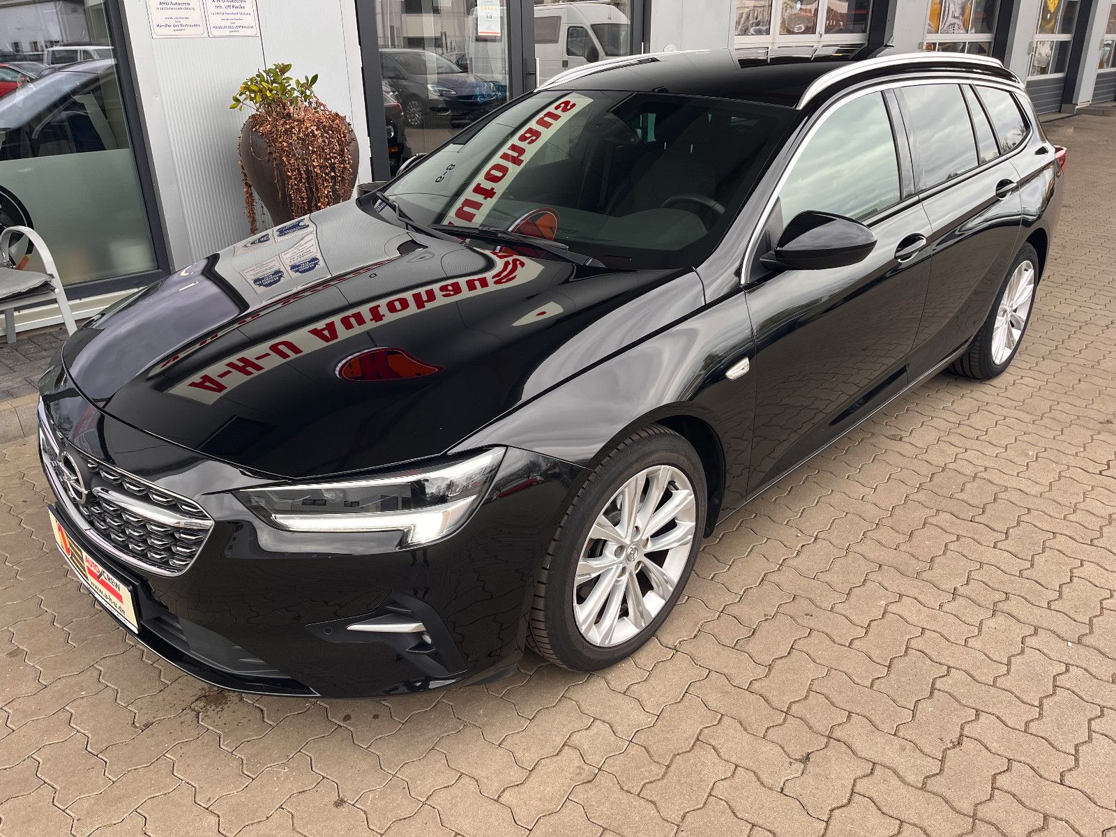 Fahrzeugabbildung Opel Insignia B Sports Tourer Business Elegance