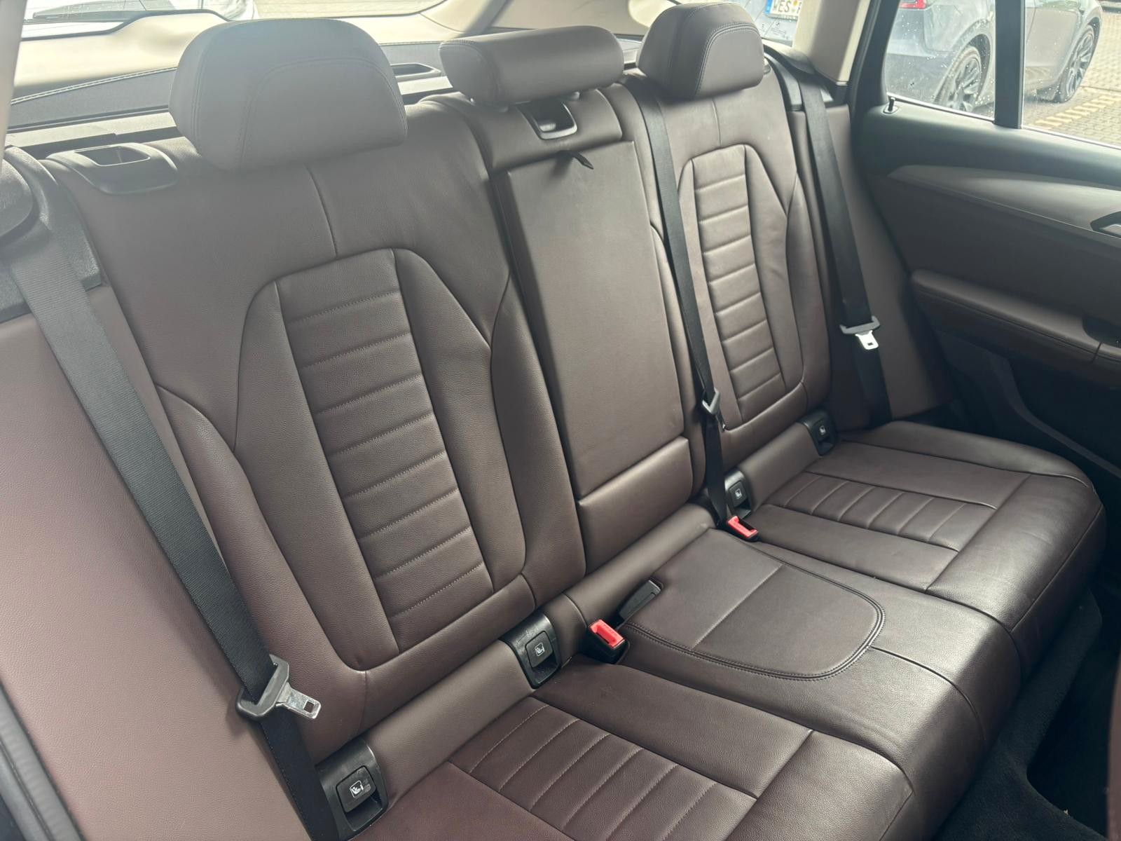 BMW X3 xDrive 30d STANDHZ PDC KAMERA LED NAVI KLIMAA foto 7
