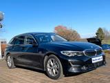 BMW 320d xDrive Touring Luxury Line Pano Laser ACC - BMW 320 in Hagen