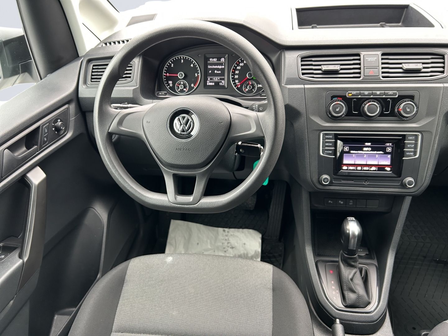 Caddy Nfz BMT Kombi 2.0 l TDI ParkLenkAssist Kli