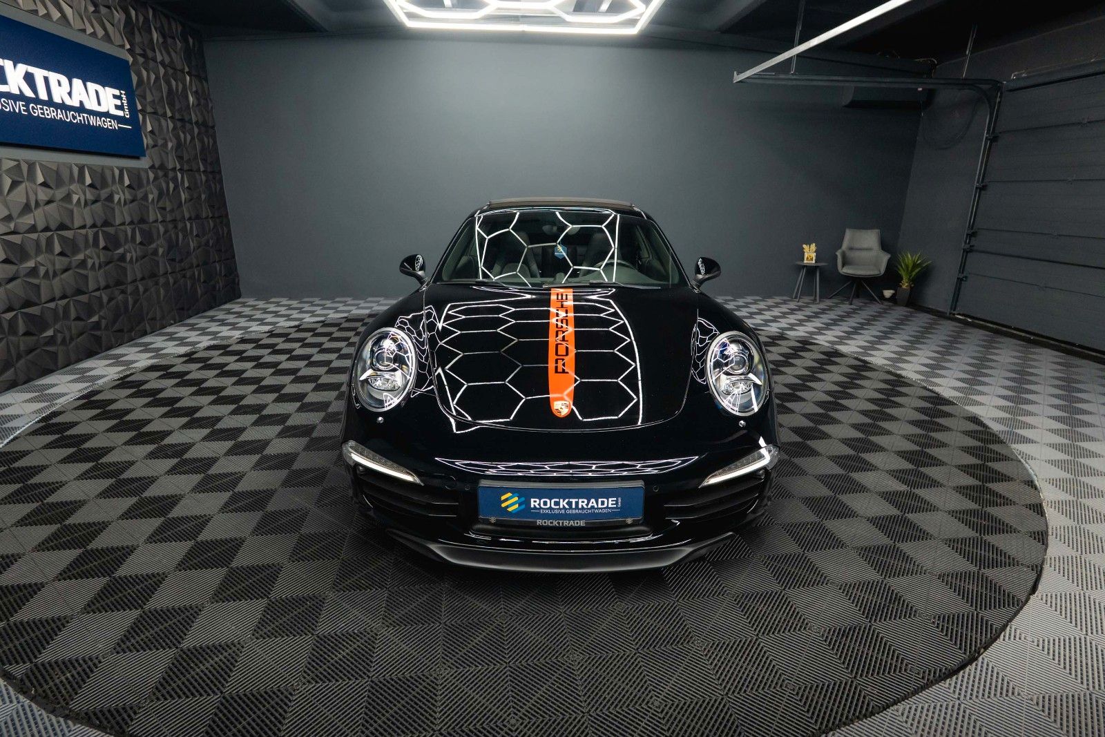 Fahrzeugabbildung Porsche 991 911 Carrera S Black Design Chrono *Pano*LED*
