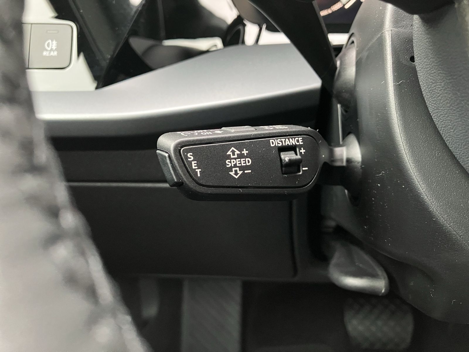Fahrzeugabbildung Audi A3 Sportback TFSI advanced LED ACC NAVI RFK