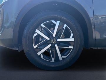 Peugeot 2008 1.2 PureTech 100 Active NAVIKAMERATEMP.