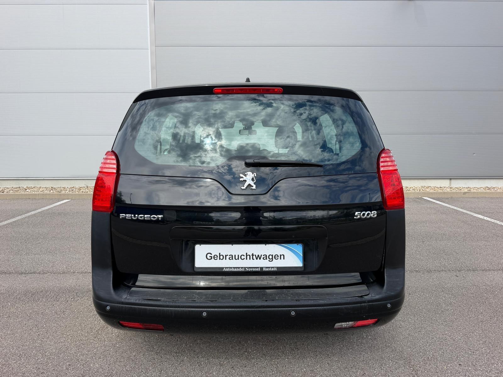 Peugeot 5008 2012 — photo 15