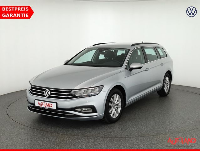 Volkswagen Passat Variant 2.0 TDI DSG Business LED Navi ACC