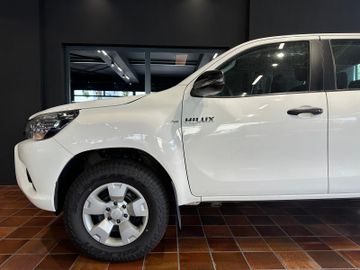 Toyota Hilux - 3