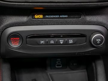 Ford Focus Turnier ST X Kamera Styling-Paket Nav B&O