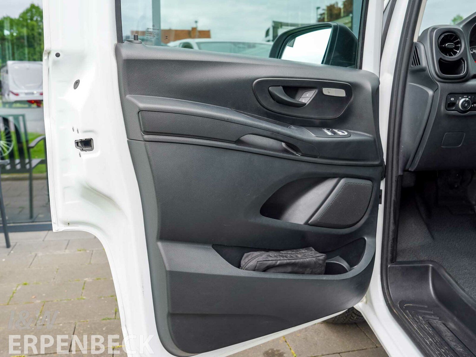 Fahrzeugabbildung Mercedes-Benz Vito 116 CDI Kasten Lang Pro