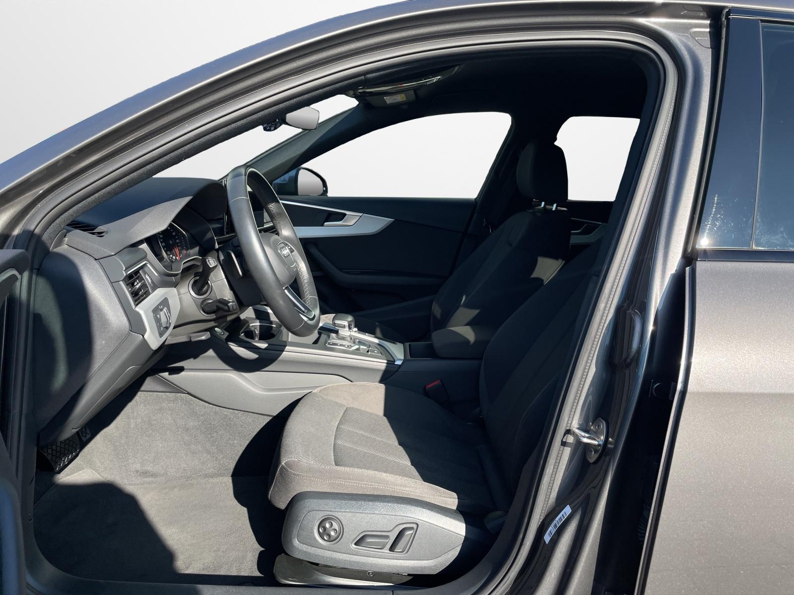 Audi A4 Avant 40 TFSI S tronic quattro advanced  Navi