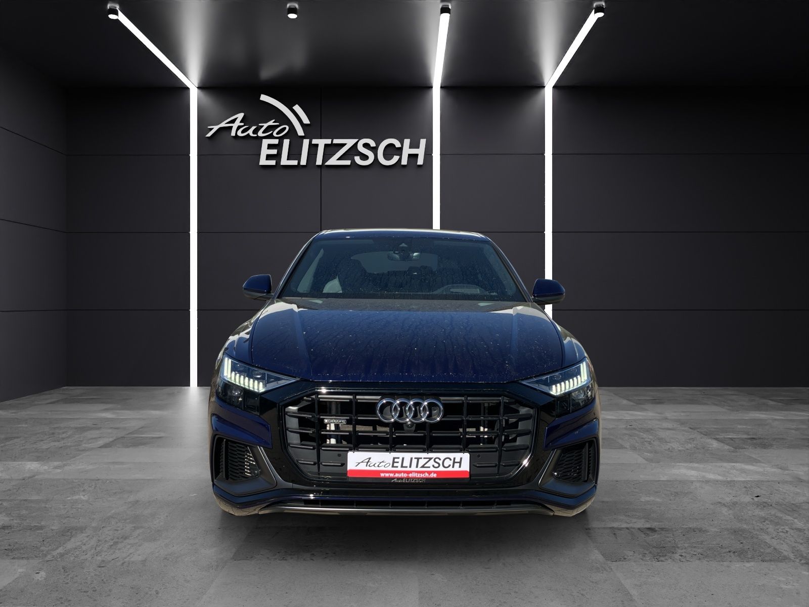 Fahrzeugabbildung Audi Q8 55 TFSI e quattro HD MATRIX AHZV PANO Luft AH