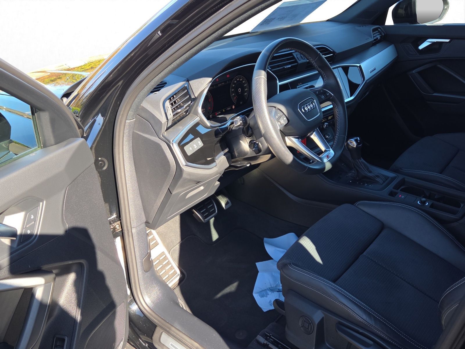 Audi Q3 - Bild 14