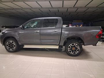 Toyota Hilux - 8