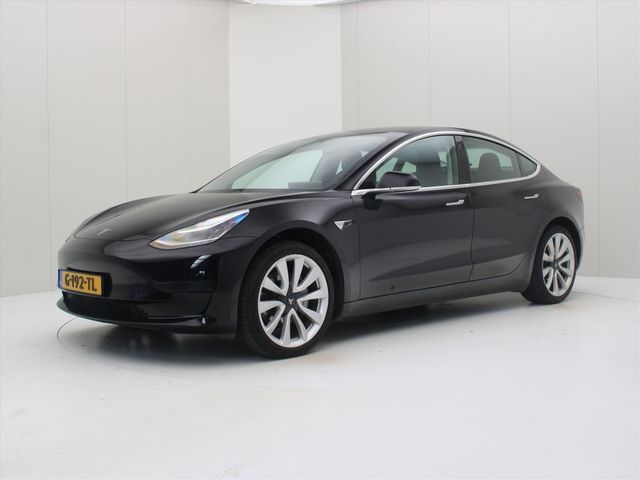 Tesla Model 3 Standard RWD Plus [ AUTOPILOT+19" LMV+60