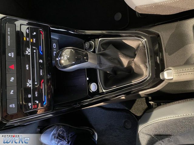 T-Cross 1.5 TSI DSG Style NAVI KLIMA AHK REAR