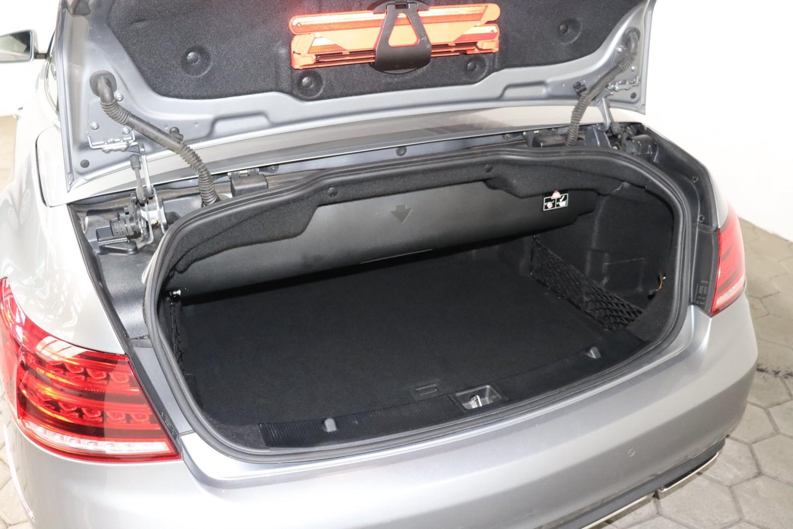 Mercedes-Benz E 200 Cabriolet LED*LEDER*NAVI*GRA