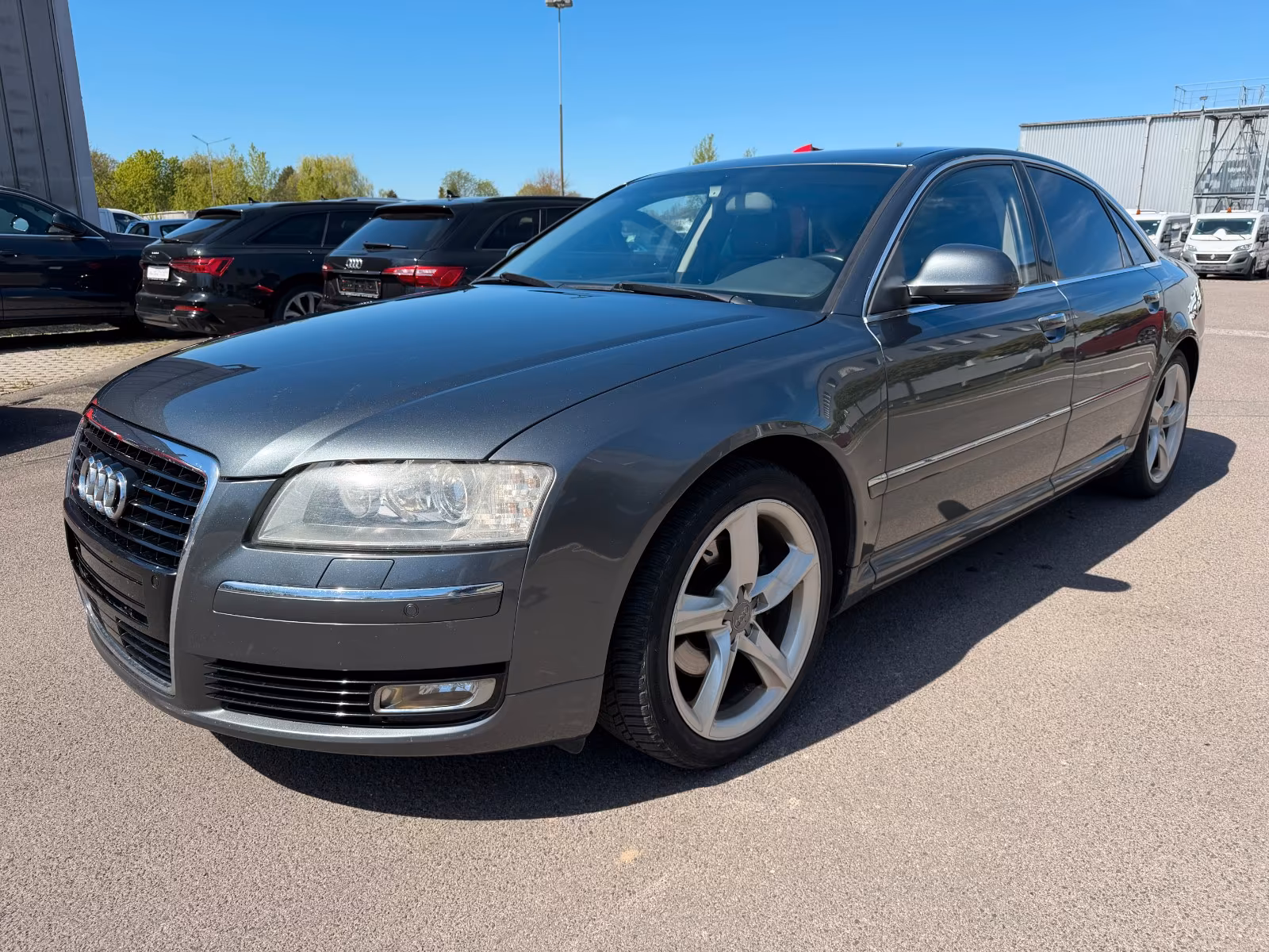 Audi A8 3.0 TDI quattro*LEDER*KAM*BOSE*KEY*ACC*