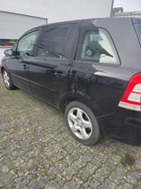 Opel Zafira 1.7 motor 7 Sitzplätze - Opel Zafira: Motor