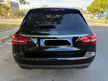 Mercedes C 200 - 5