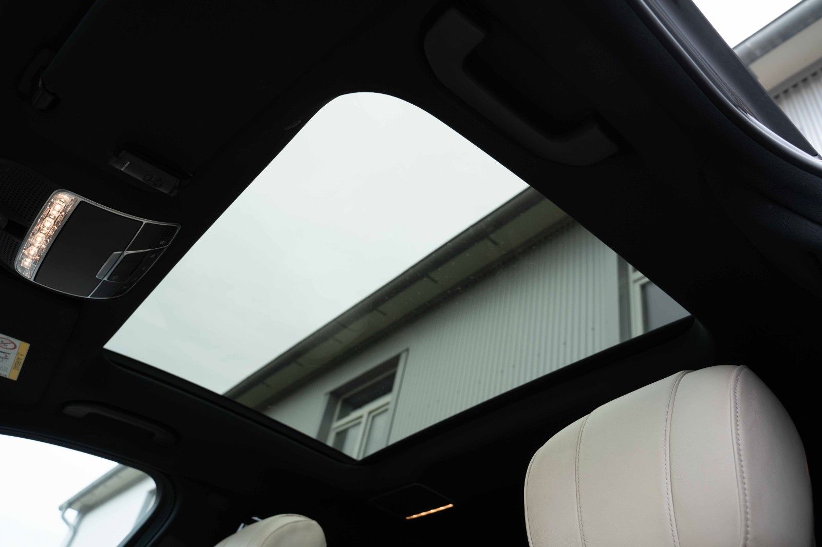 Fahrzeugabbildung Mercedes-Benz S 400D L 4M LANG AMG PANO BURM CHAUF FOND  MEMO