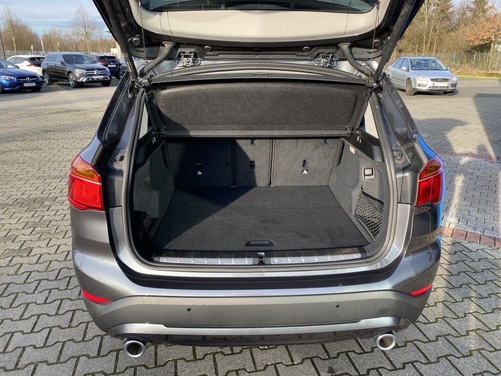 BMW X1 sDrive18d Aut. Advantage AHK PDC Temp SH foto 6