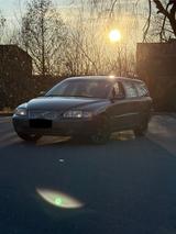 Volvo V70 8-Fach bereift TÜV 02/2028 - Volvo V70 20V mit Benzin-Antrieb
