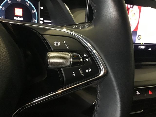 Fahrzeugabbildung Skoda Octavia Ambition 1.5 TSI Combi Navi/Tempo/RFK