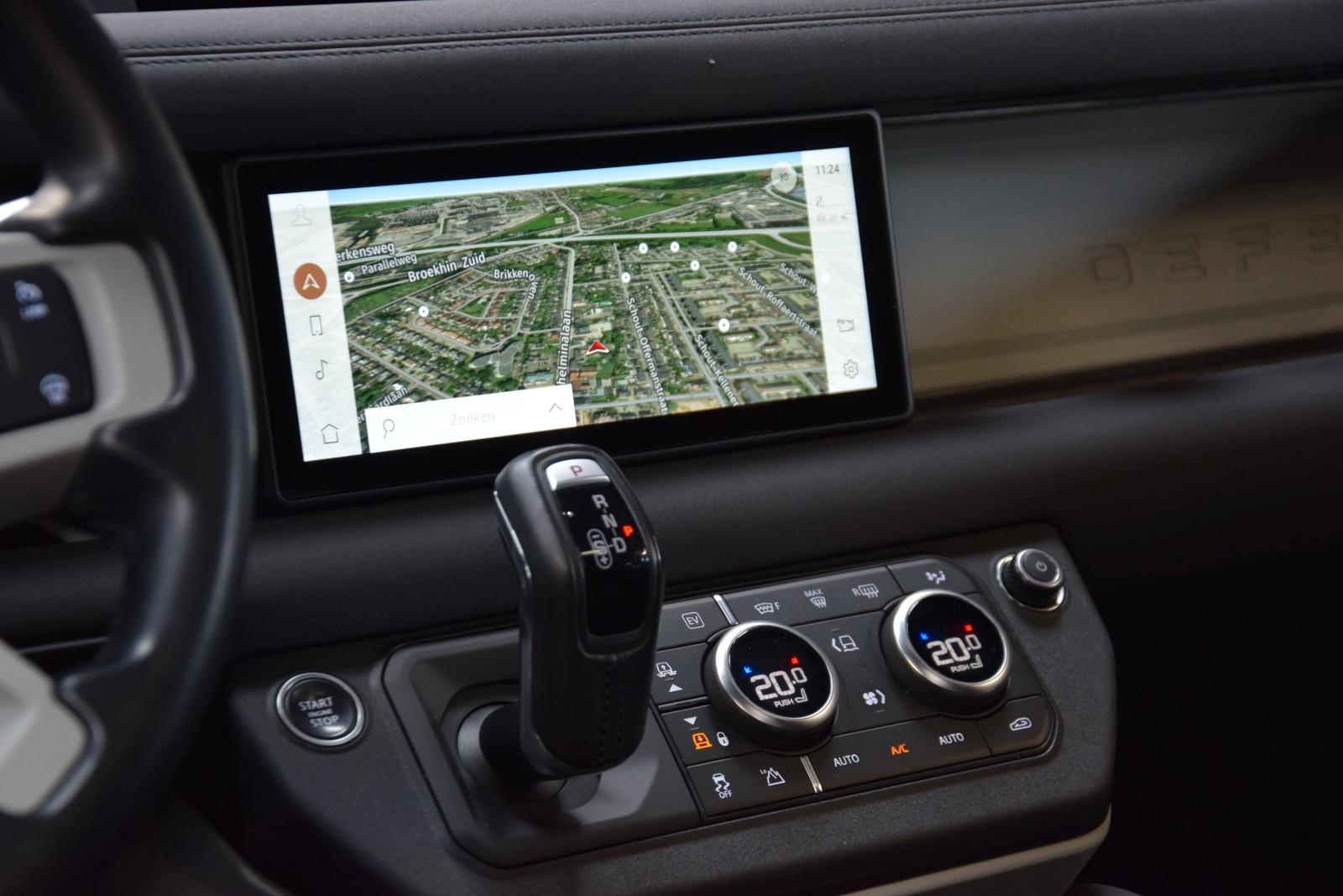 Land Rover Defender 110 Hybrid P400e Navi|1e Hand|Panorama