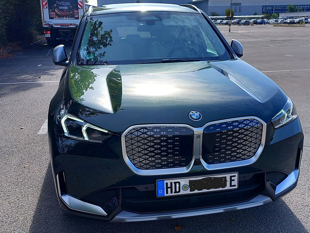 Image of BMW iX1