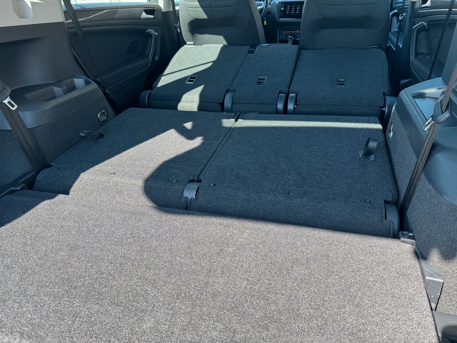 Fahrzeugabbildung Volkswagen Tiguan Allspace Life 1.5 TSI