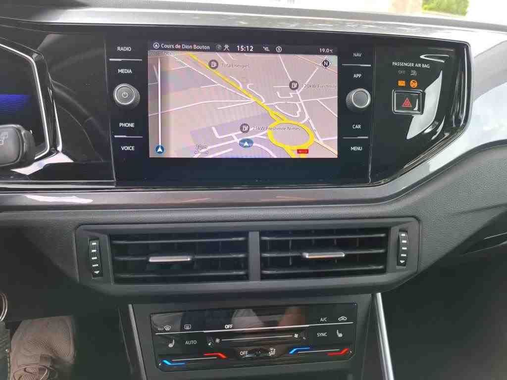 Fahrzeugabbildung Volkswagen Polo Style TSI DSG *Navi*Cam*LED*PDC*Sitzhzg*ACC