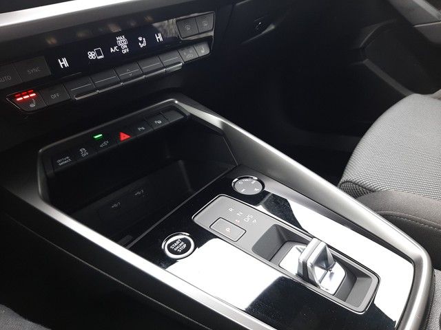 Fahrzeugabbildung Audi A3 Sportback 40TFSIe advanced AHK Kamera Navi