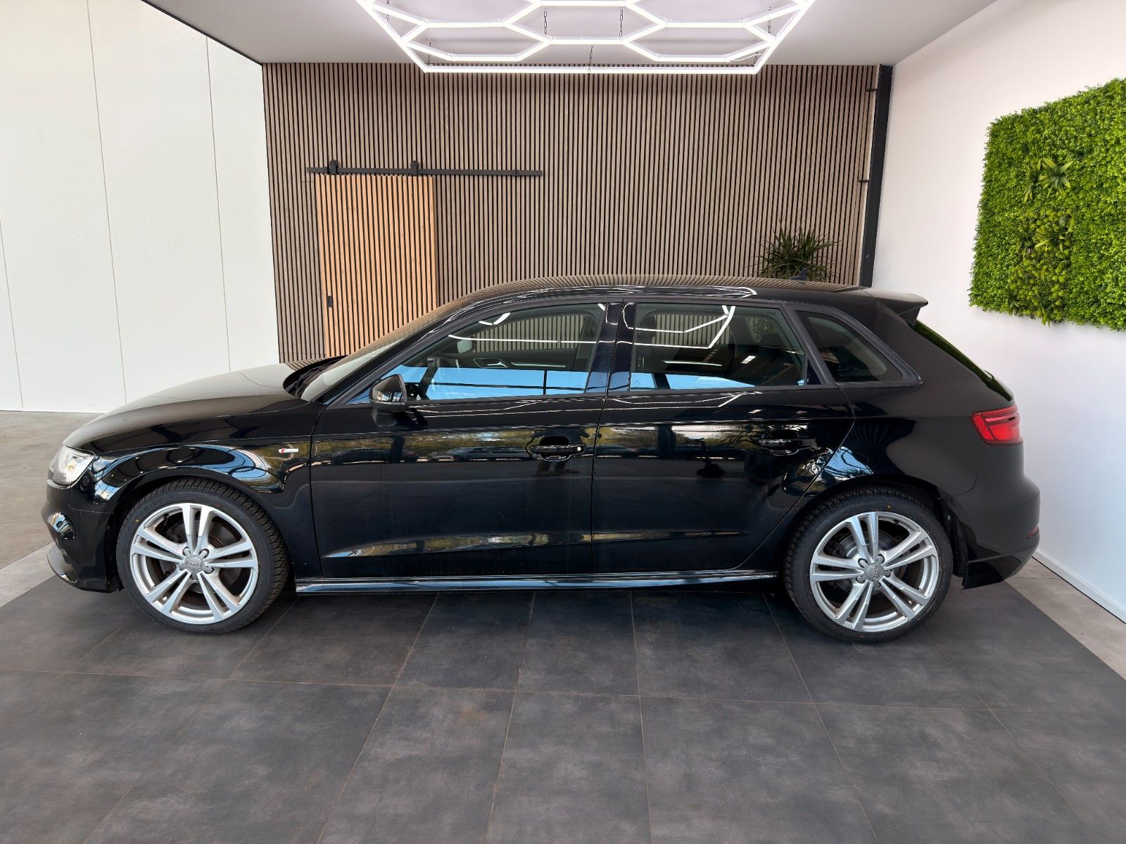 Audi A3 Sportback 35 TDI S-Line S-Tronic ACC Navi foto 9