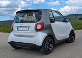 Smart fortwo coupe 90PS twinamic LED, Navi, Panorama - Smart ForTwo von privat