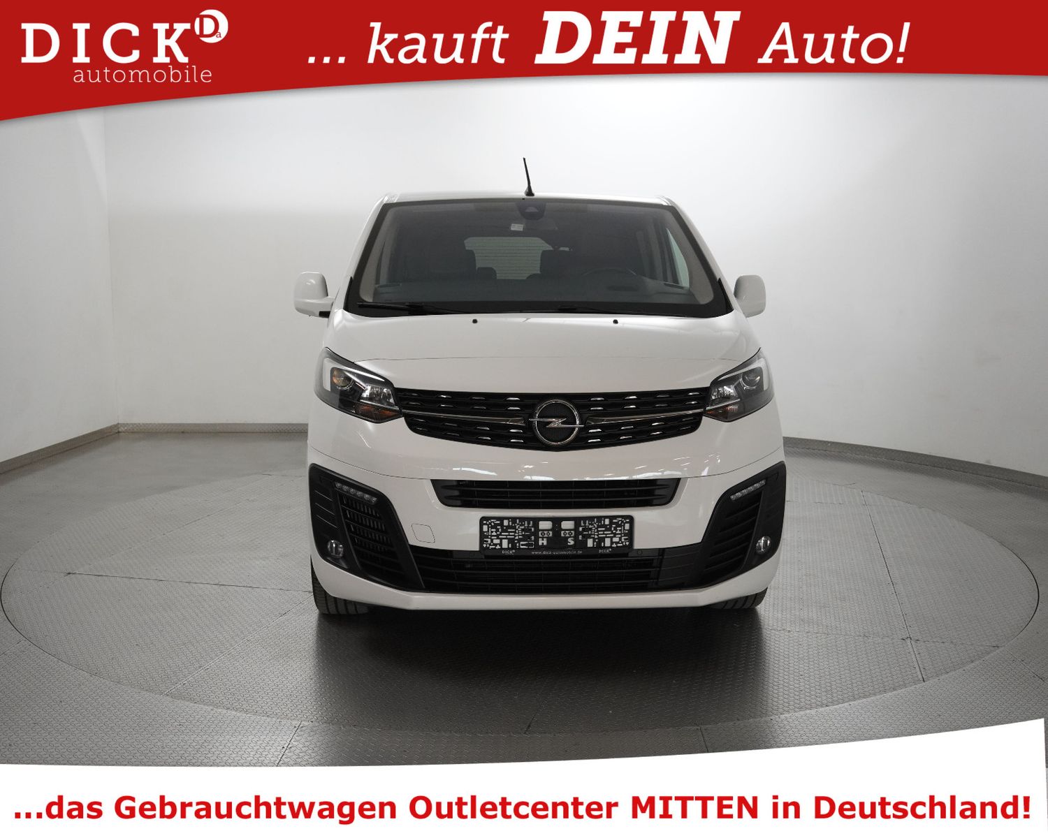 Fahrzeugabbildung Opel Zafira Life L 2.0d Toure >LEDER+KAM+HEAD+AHK+XEN