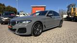 BMW 530 e xDrive M Paket Laserlicht Leder Navi PDC - BMW 530: M Paket