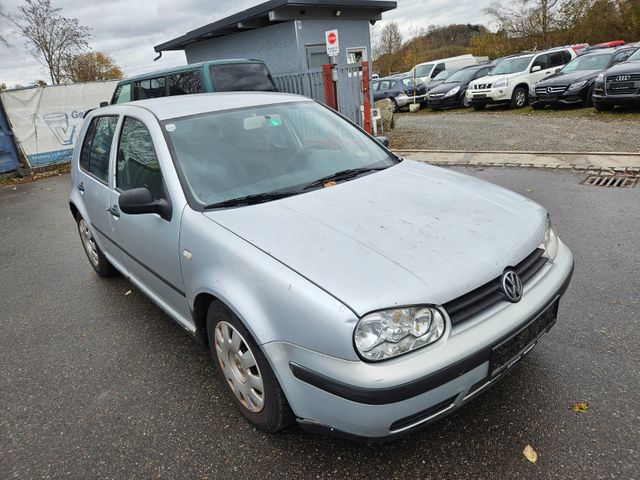 Volkswagen Golf 1.9TDI 74 kW +KLIMA+NAVI+EURO3