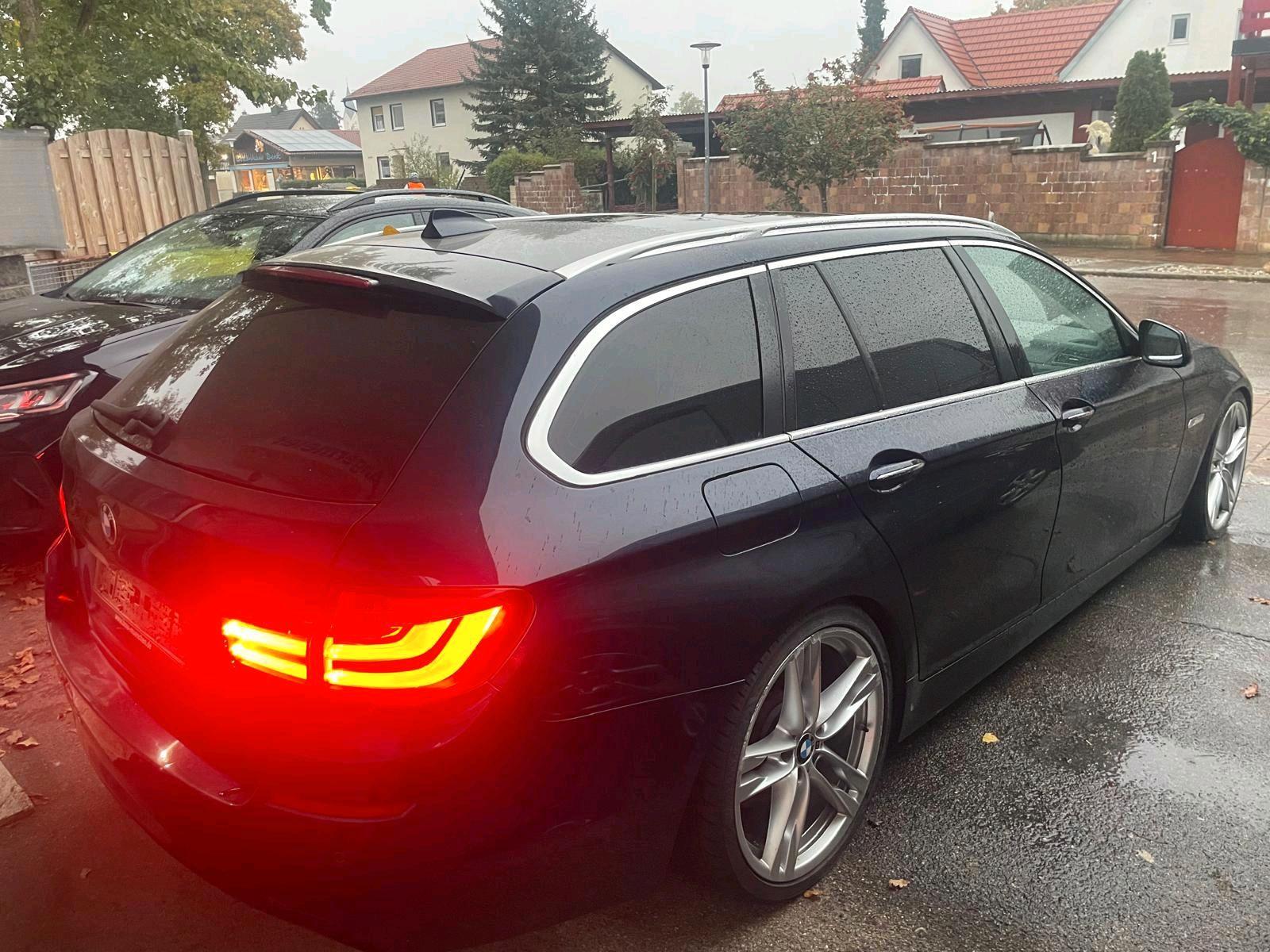 BMW 530 2011 — двигун 260 HP (191kW)