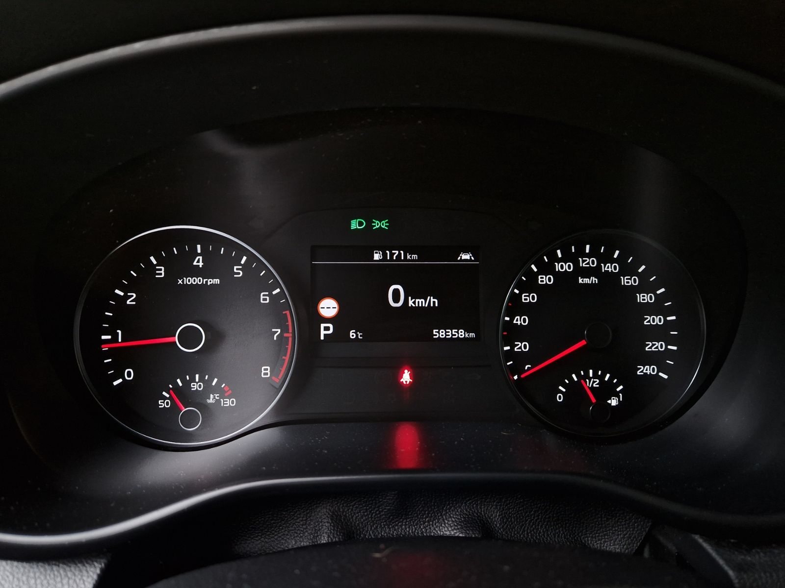 Fahrzeugabbildung Kia Sportage Black Edition 4WD PREMIUM LED NAVI ALU