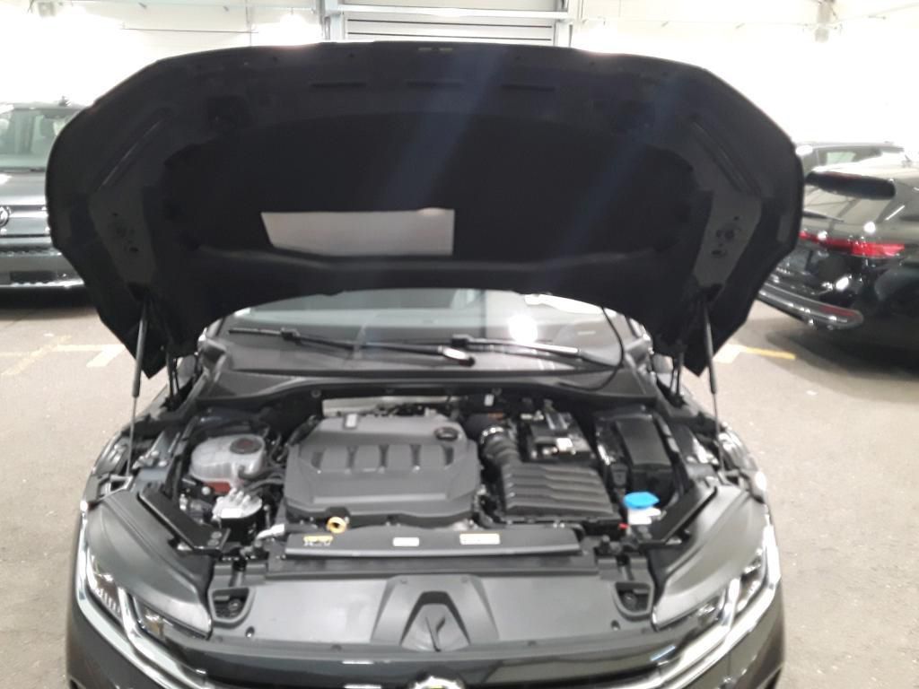 Volkswagen Arteon SB Elegance 2.0 TDI SCR DSG RFK*PDC*Tempo