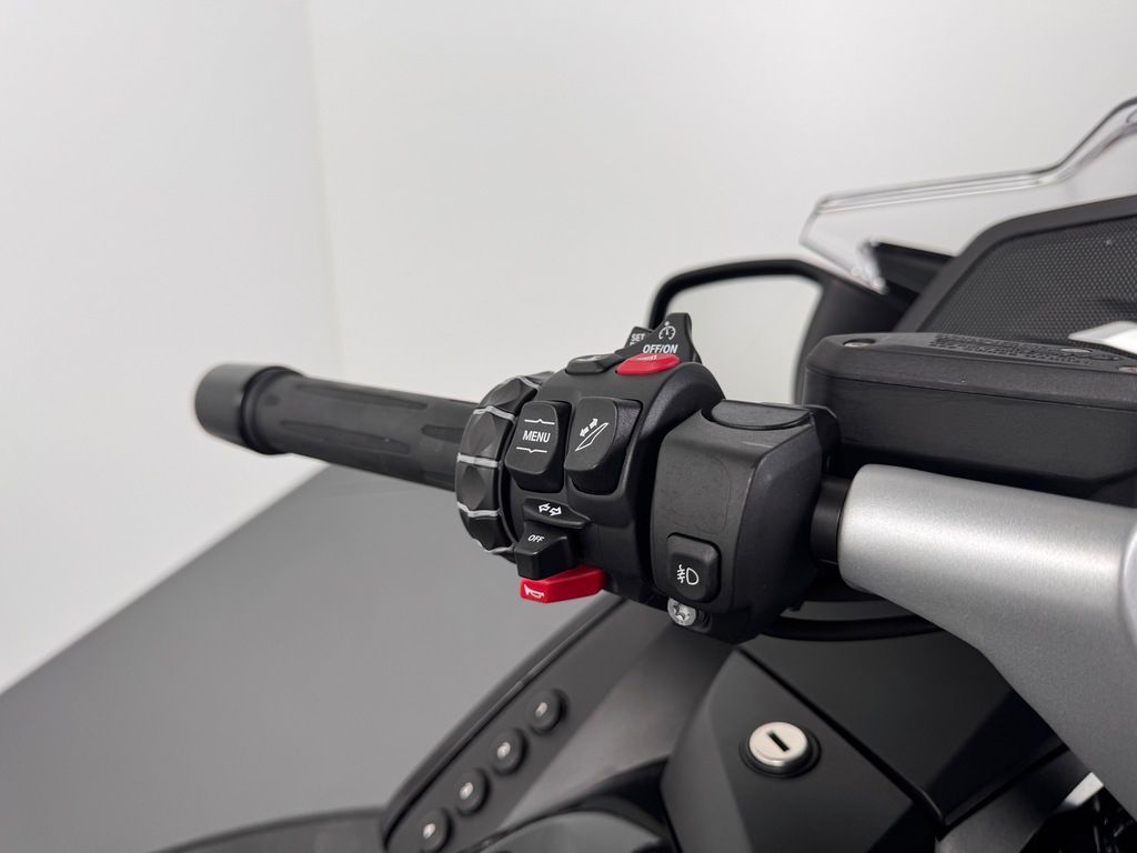 Fahrzeugabbildung BMW R 1250 RT *TOP-ZUSTAND *1. HAND