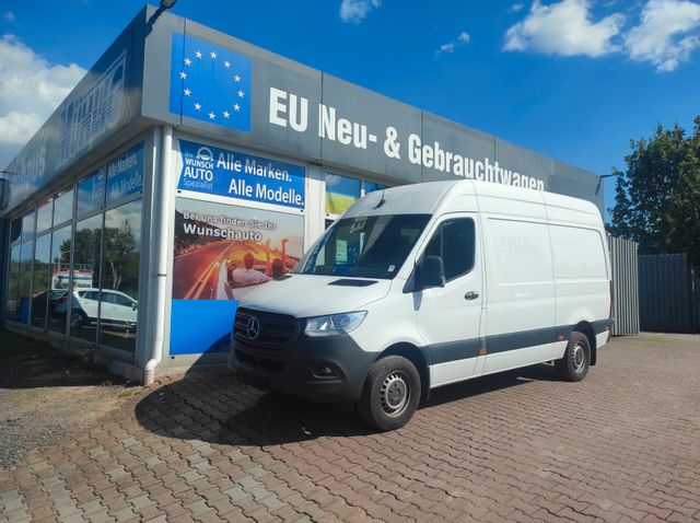 Fotografie des Mercedes-Benz Sprinter