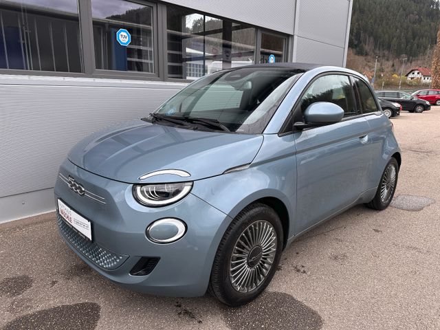 Fiat 500e Cabrio Icon